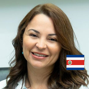 Dra. Angie Mora Calderón